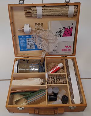 Geöffneter Naturerlebniskoffer